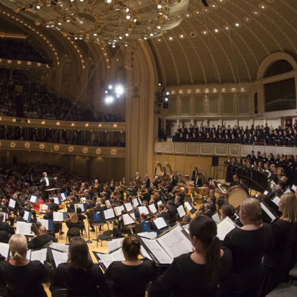 Opera header